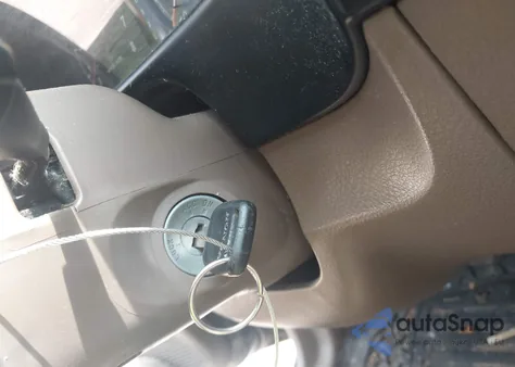 2000 Honda Passport Ex/Lx from USA, damaged, VIN 4S6DM58WXY4419377